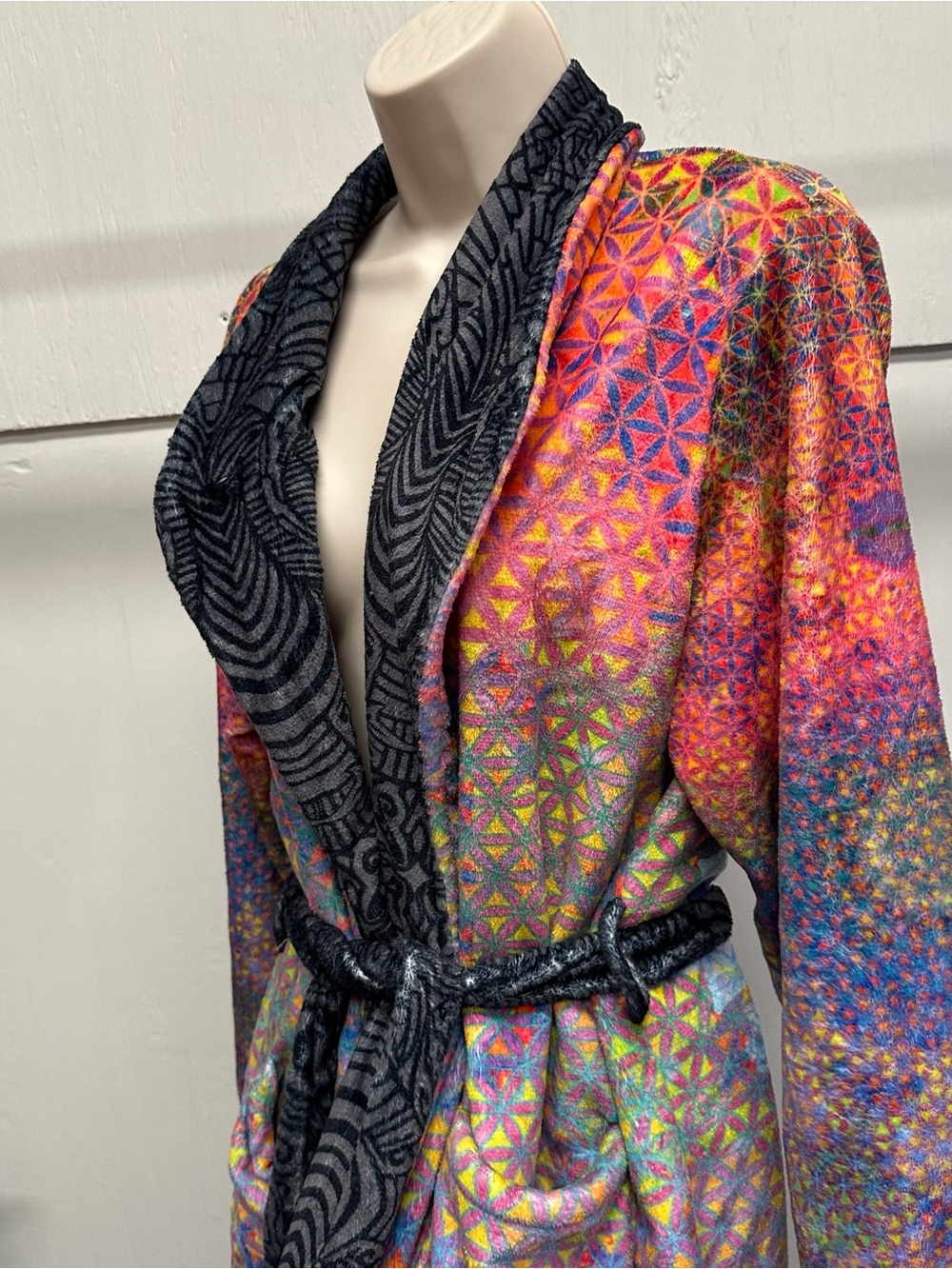 Chakra awakening plush fleece robe unisex size small soft fluffy hippie boho - Picture 8 of 10